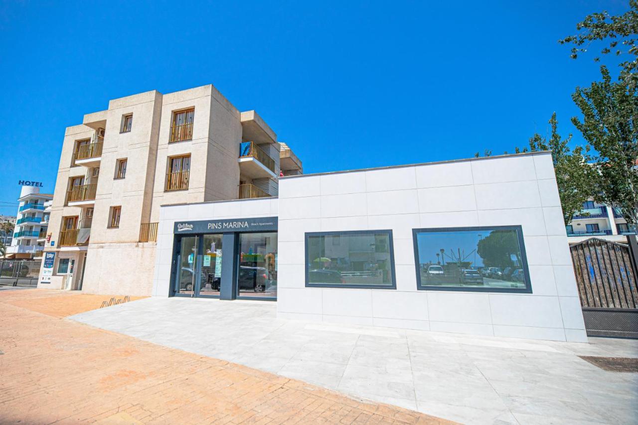 Rentalmar Pins Marina Cambrils Exteriör bild